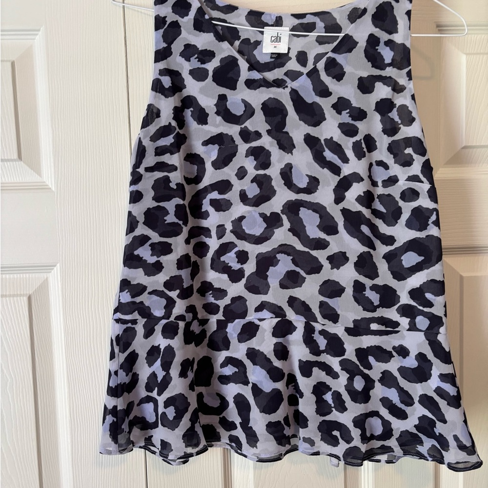 Women's Leopard print sleeveless top with flounce bottom